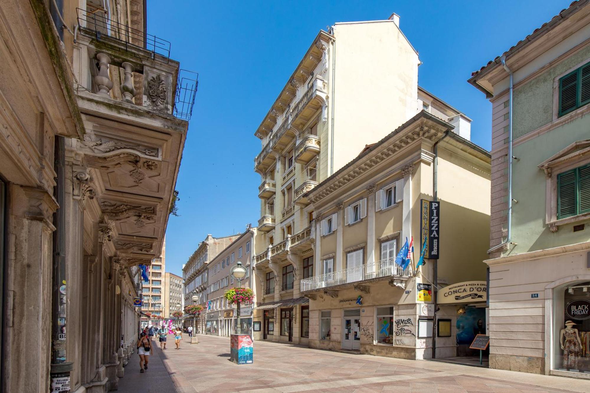 Il Quarto Fiume Esterno foto